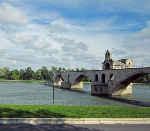 Photo by Thing One of the Pont d'Avignon